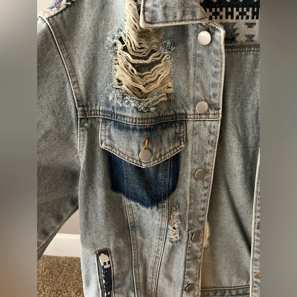NWOT Jean jacket - Picture 4 of 6